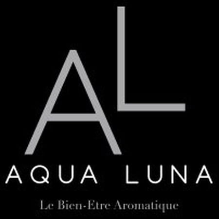 Aqua Luna