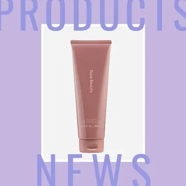 Rare Beauty imagine un Gel Douche Exfoliant Doux à la gelée de Konjac