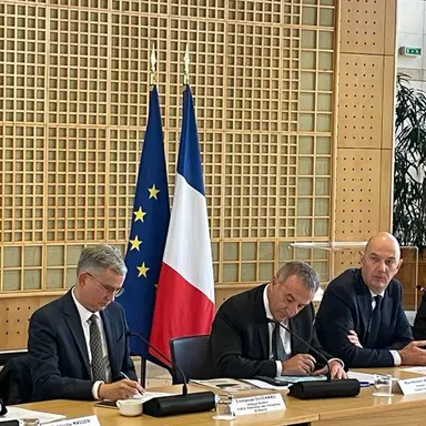 La FEBEA et la Cosmetic Valley ont co-organisé le dernier Comité de la filière cosmétique