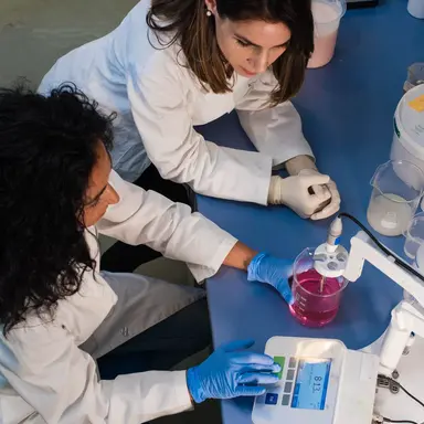 Fait-il bon vivre dans les entreprises de la beauté quand on est une femme ?